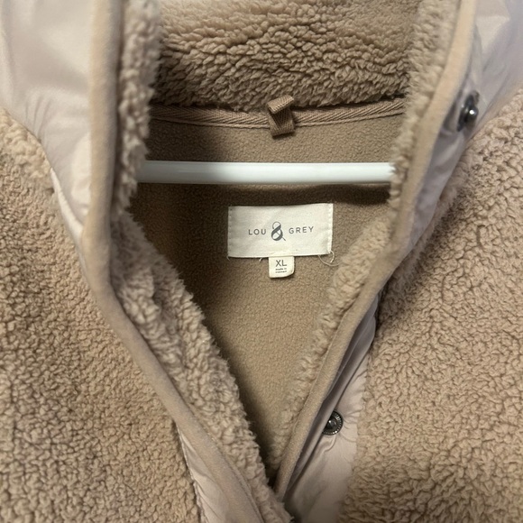 NWOT Lou & Grey (Loft) Sherpa Sweater - Picture 4 of 4